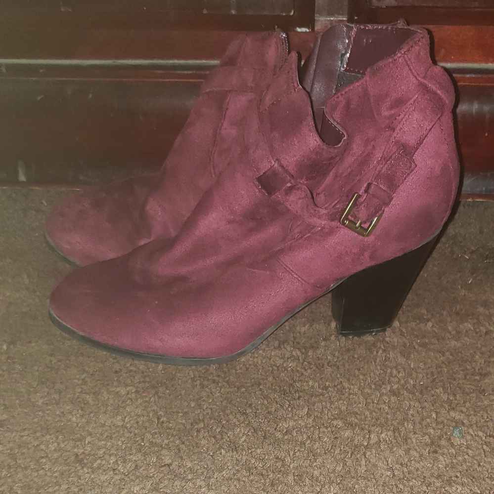 Booties - Picture 3 of 4